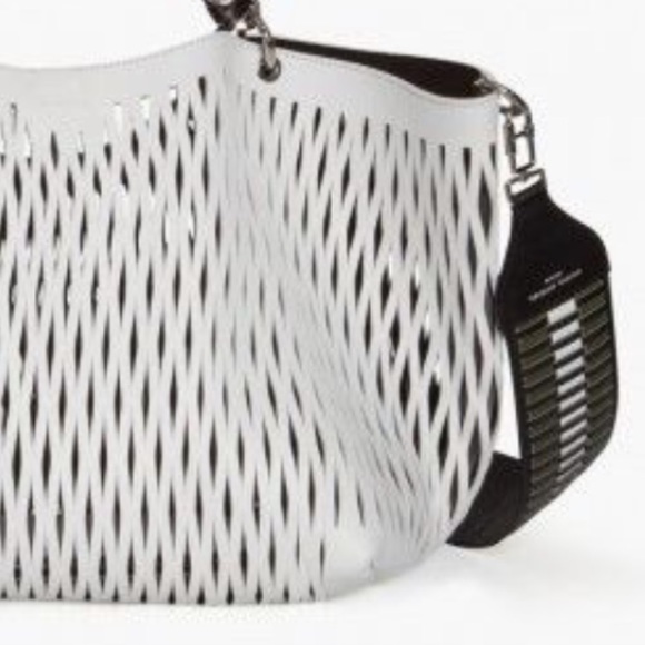 Sonia Rykiel
Panier Le Baltard Basket White Leather Tote - Picture 3 of 9